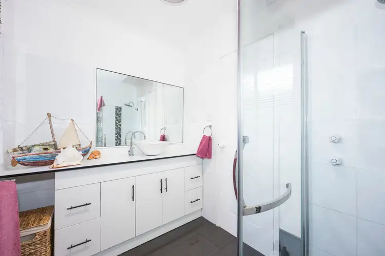 Seventh view of Homely house listing, 2 Palm Crest, Ballajura WA 6066