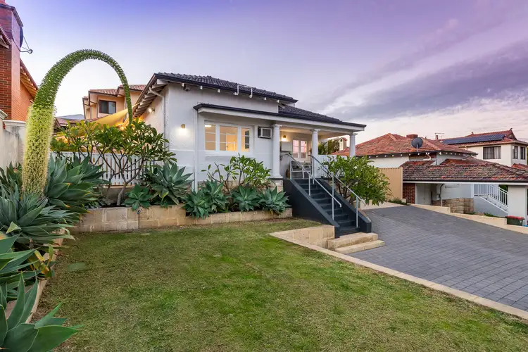 211 Roberts Street, Joondanna WA 6060