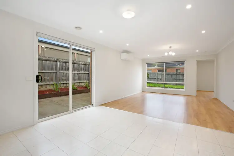 Fourth view of Homely house listing, 33 Sunnybrae Drive, Mernda VIC 3754