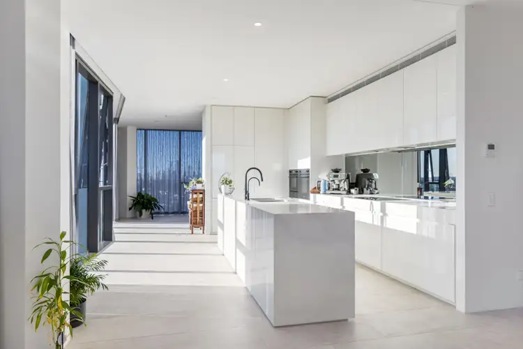 11202/2 The Lanes Boulevard, Mermaid Waters QLD 4218