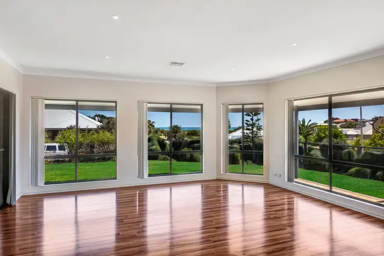 Seventh view of Homely house listing, 6 Neptune Corner, Glenfield WA 6532