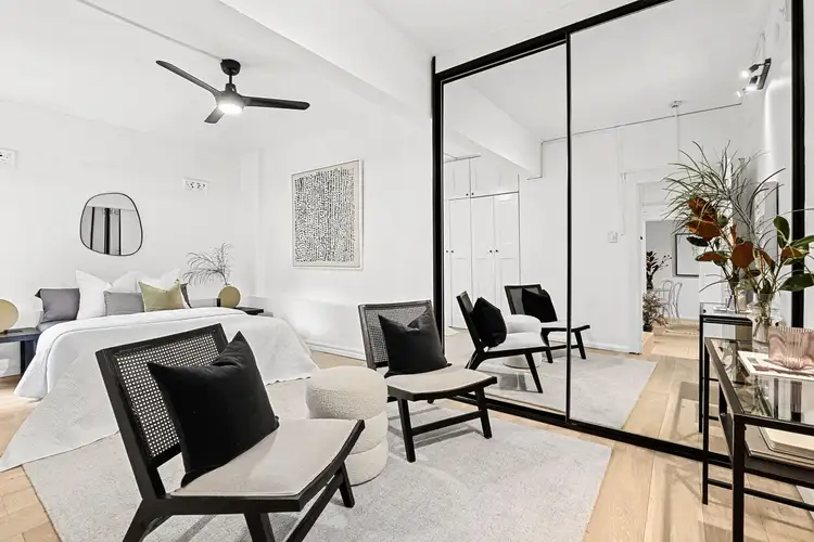 Main view of Homely apartment listing, 33/4 Ithaca Road, Elizabeth Bay NSW 2011