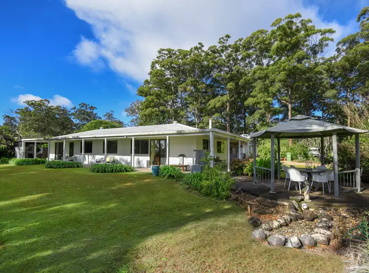 56 Evans Road East, Cabarlah QLD 4352