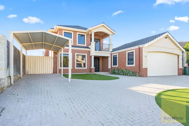 Second view of Homely house listing, 32 Bantry Bend, Mindarie WA 6030