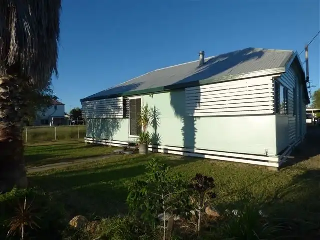 122 Arthur Street, Roma QLD 4455