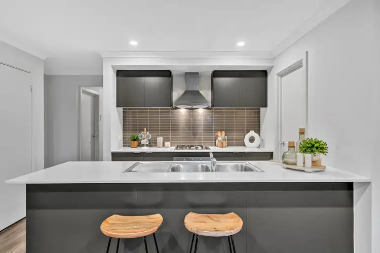 71 Docker Circuit, Mickleham VIC 3064