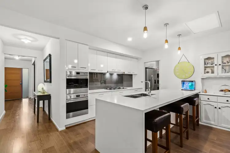 Fifth view of Homely house listing, 3 Black Swan Court, Lara VIC 3212