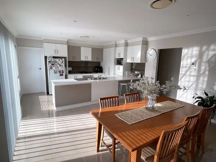 Sixth view of Homely house listing, 25 Calabria Road, Griffith NSW 2680