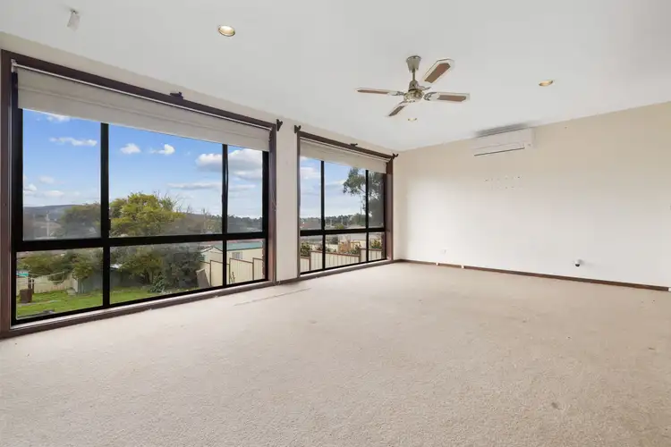 Fifth view of Homely house listing, 6 Komungla Crescent, Goulburn NSW 2580