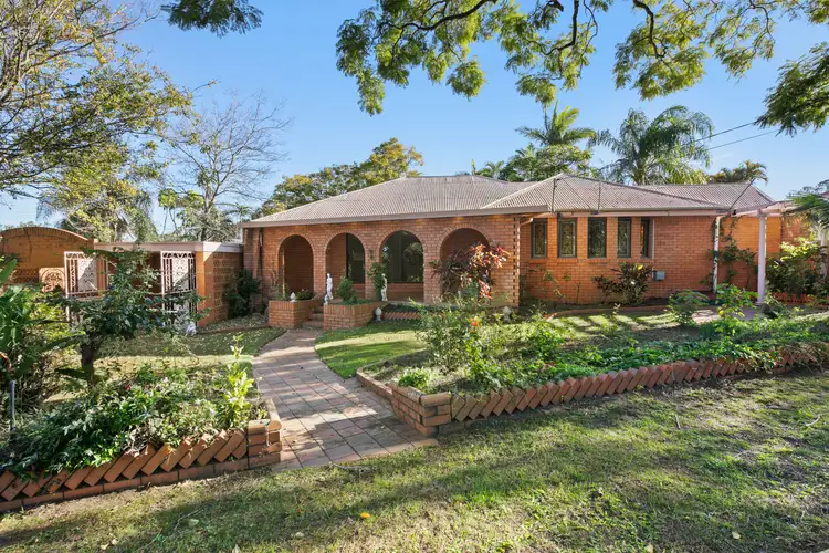 10 Statton Street, Oxley QLD 4075