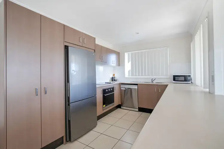 Sixth view of Homely townhouse listing, 24/6 Sullivan Street, Emerald QLD 4720