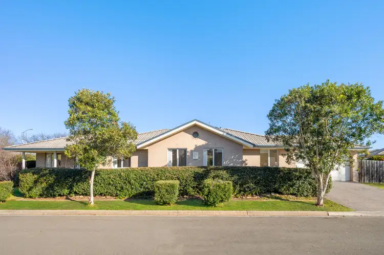 17 Osbourne Street, Elderslie NSW 2570