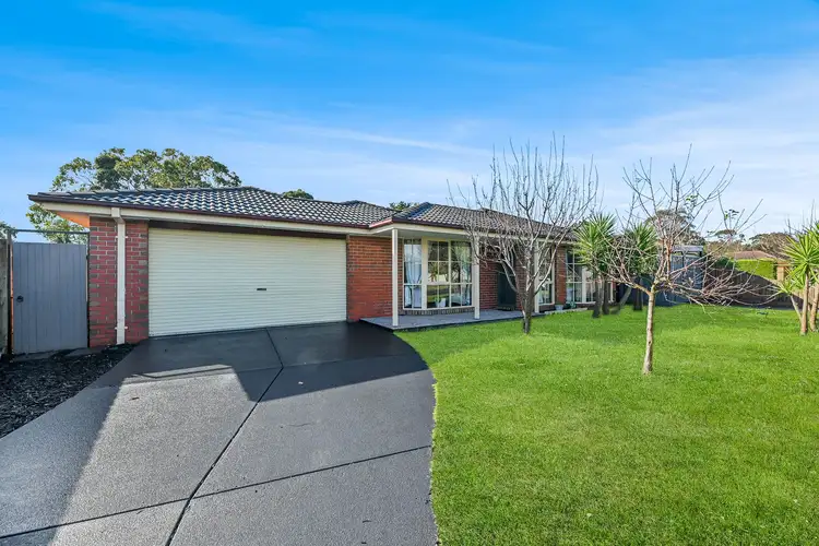 17 Ashfield Drive, Berwick VIC 3806
