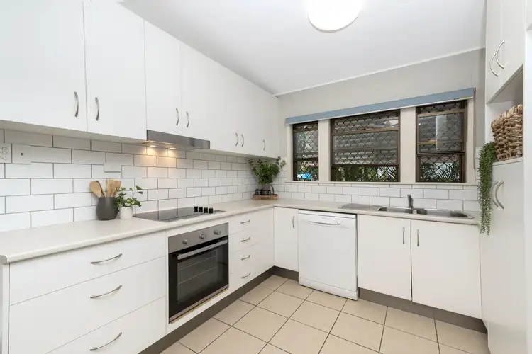 Fourth view of Homely house listing, 21 Surrey Street, Hyde Park QLD 4812