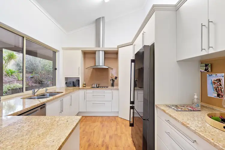 Fourth view of Homely house listing, 4 Elura Court, Flagstaff Hill SA 5159