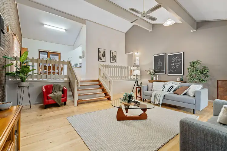 Fifth view of Homely house listing, 4 Elura Court, Flagstaff Hill SA 5159