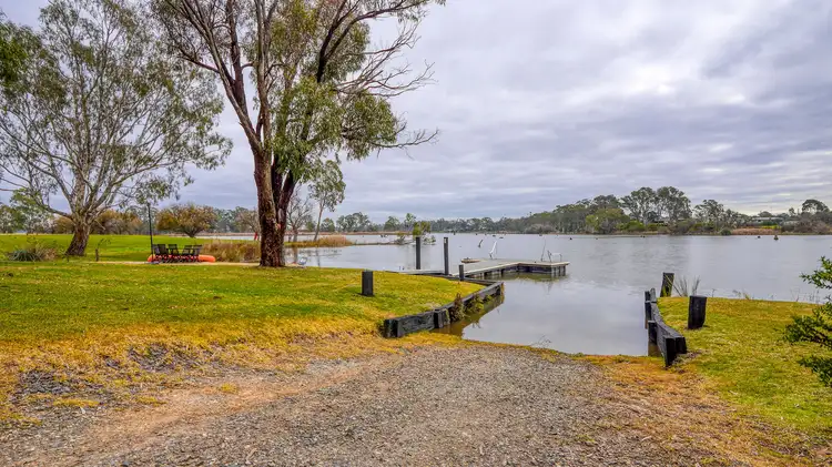Main view of Homely house listing, 2 Woodlea Court, Kirwans Bridge VIC 3608