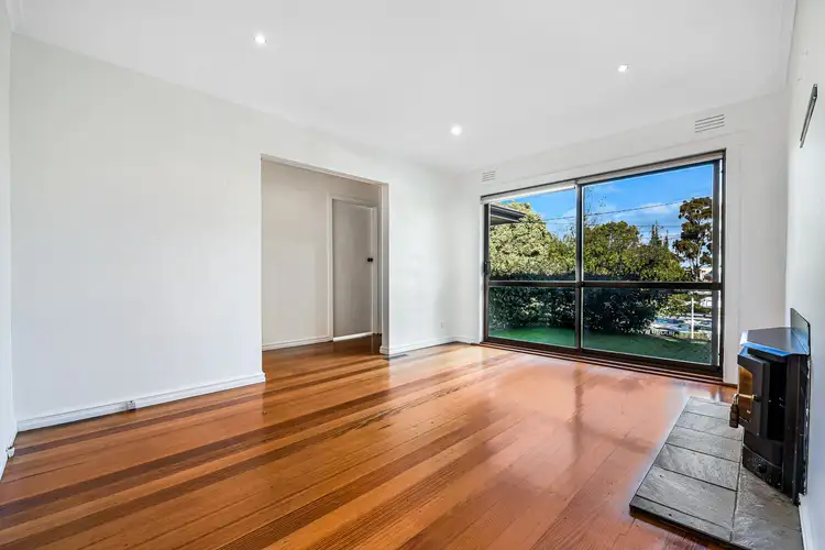 Third view of Homely house listing, 3 Griffiths Court, Mount Waverley VIC 3149