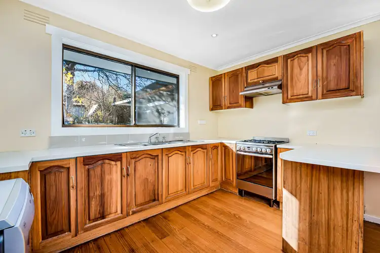 Fourth view of Homely house listing, 3 Griffiths Court, Mount Waverley VIC 3149