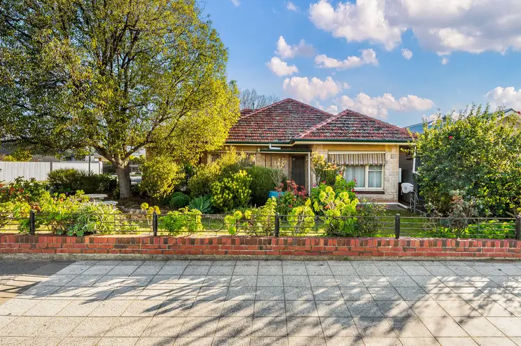 196 Hampstead Road, Clearview SA 5085