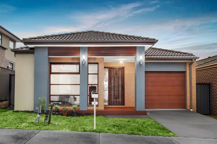 6 Weerona Parkway, Wollert VIC 3750
