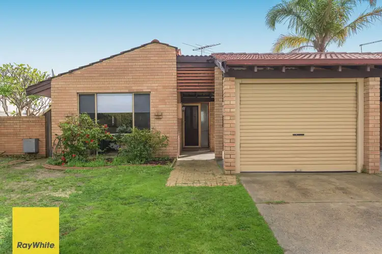 11A Constantine Way, Marangaroo WA 6064