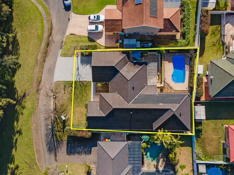 Second view of Homely house listing, 8 Dombarton Place, Horsley NSW 2530