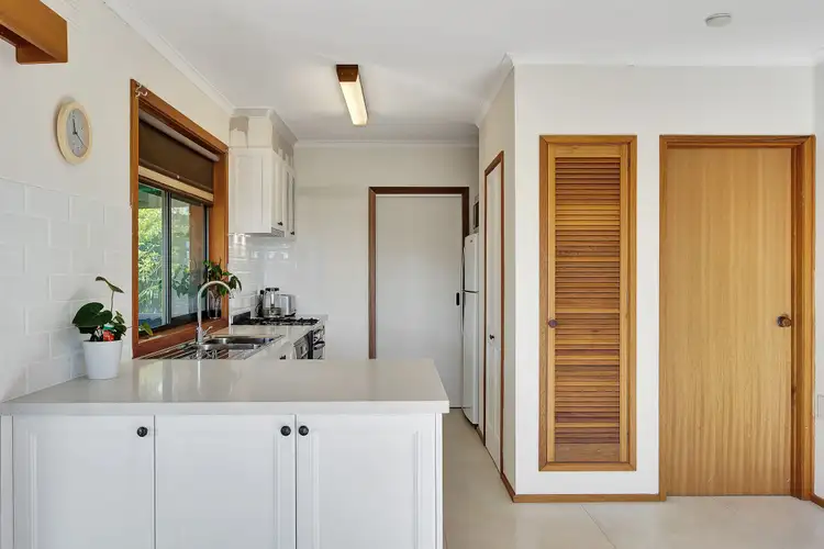Fourth view of Homely house listing, 2 Greenglades Court, Wandin North VIC 3139