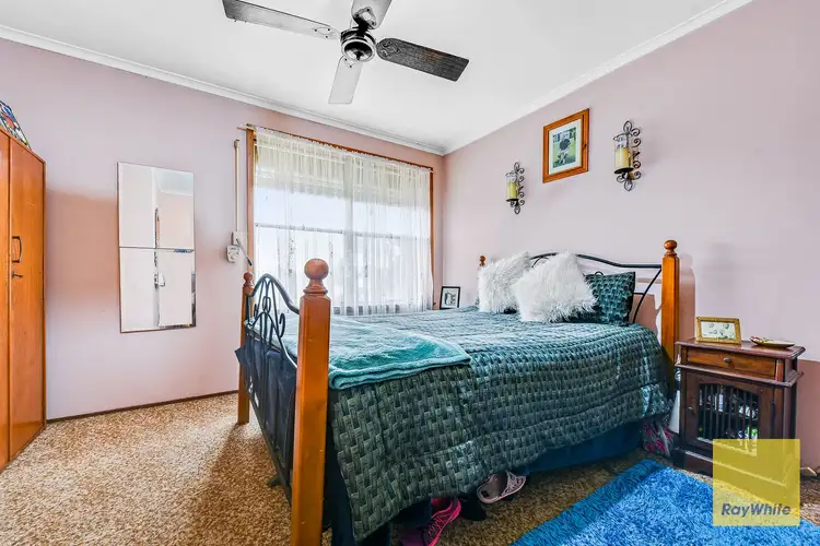 Fifth view of Homely semi-detached listing, 18 Rowan Drive, Doveton VIC 3177
