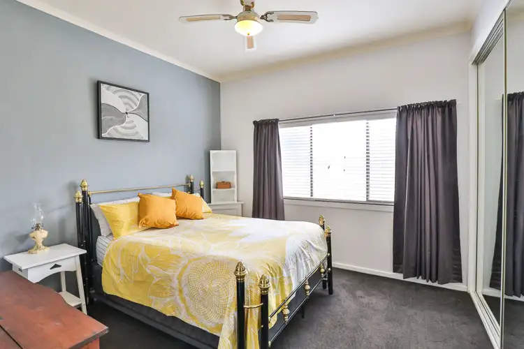 Fifth view of Homely house listing, 5 Kuranda Avenue, Red Cliffs VIC 3496