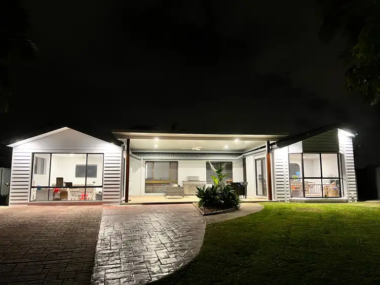 3 Courser Court, Burleigh Waters QLD 4220