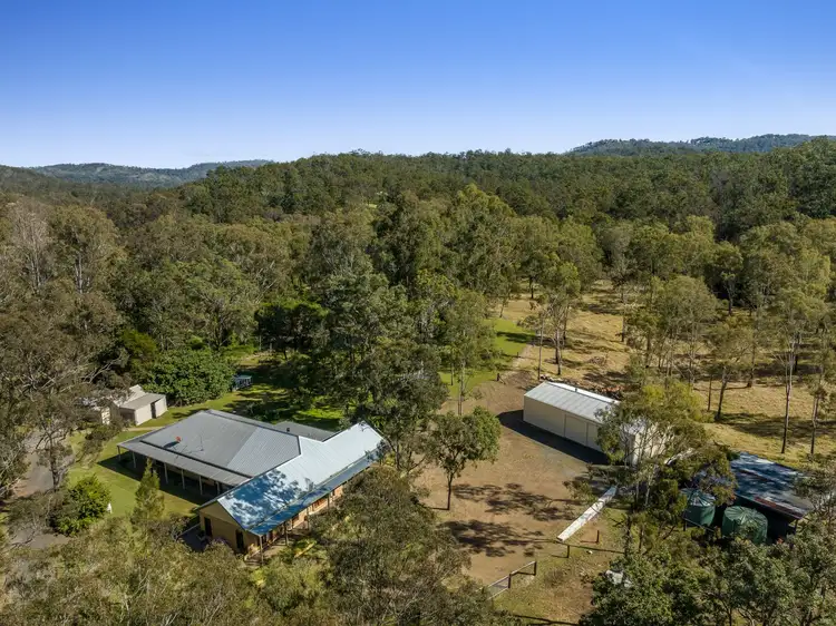11 Gosper Road, Murphys Creek QLD 4352