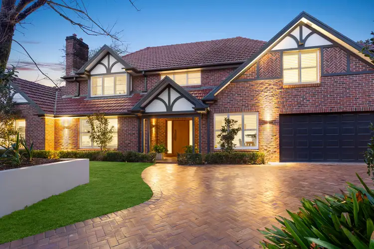 6 Marcoala Place, St Ives NSW 2075