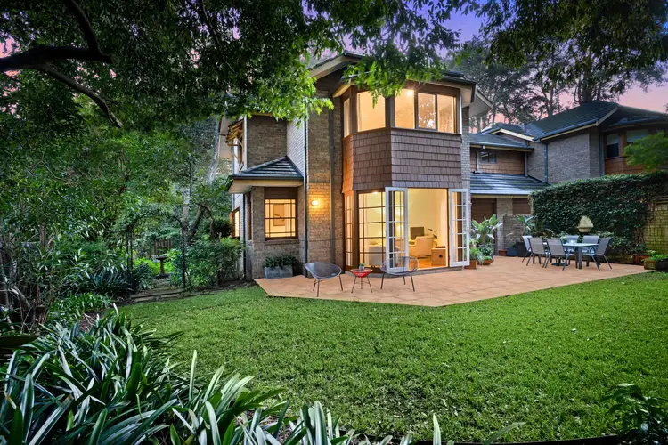 8/12 Stanley Street, St Ives NSW 2075