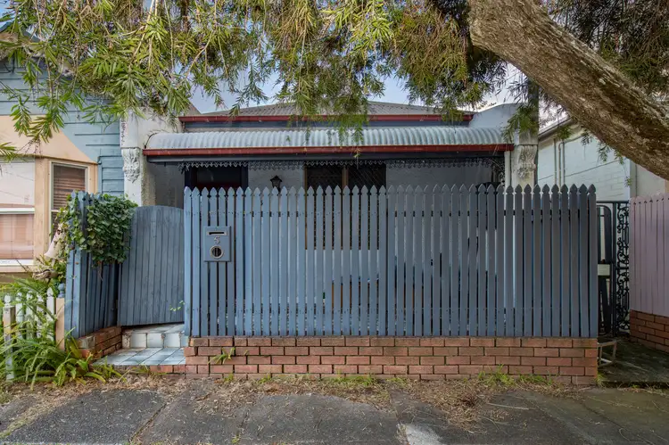 Main view of Homely house listing, 5 Lindsay Street, Hamilton NSW 2303