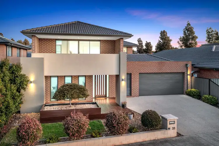 33 Essence Parkway, Craigieburn VIC 3064