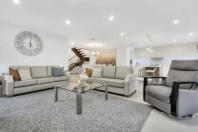 Fifth view of Homely house listing, 33 Essence Parkway, Craigieburn VIC 3064