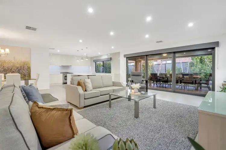 Seventh view of Homely house listing, 33 Essence Parkway, Craigieburn VIC 3064