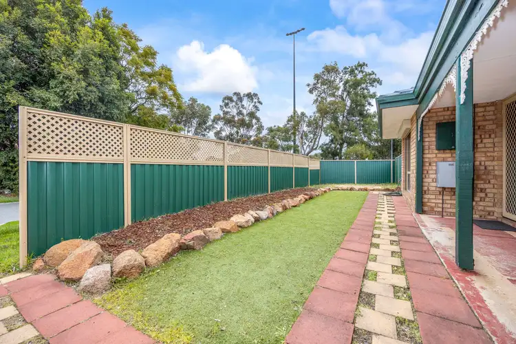 1 Peacock Green, Ballajura WA 6066