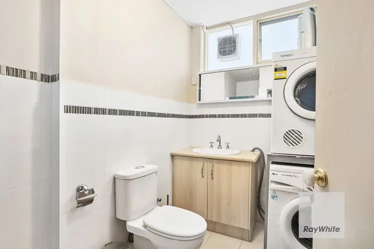 Fifth view of Homely house listing, 2/10 Anglers Way, Maribyrnong VIC 3032