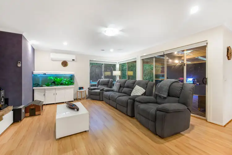 Fifth view of Homely house listing, 27 Gillian Place, Pakenham VIC 3810