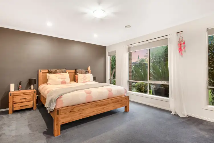 Sixth view of Homely house listing, 27 Gillian Place, Pakenham VIC 3810