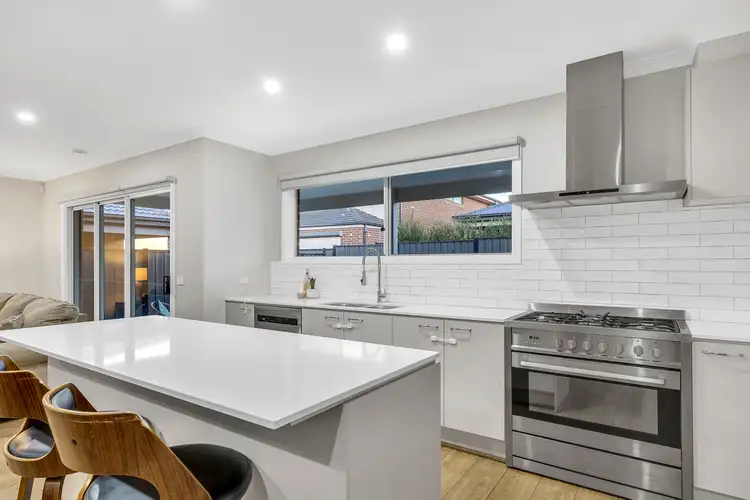 Fourth view of Homely house listing, 18 Highpark Circuit, Craigieburn VIC 3064