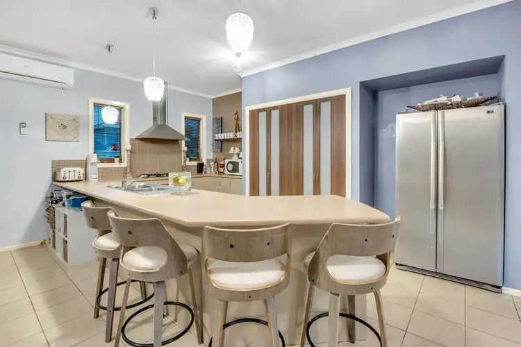 Sixth view of Homely house listing, 4 Driver Close, Craigieburn VIC 3064