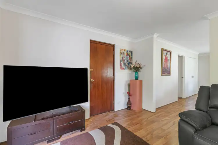 Fifth view of Homely semi-detached listing, 19B Ewell Court, Marangaroo WA 6064