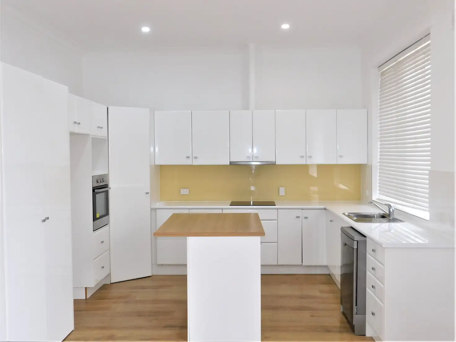 Main view of Homely house listing, 82 Victoria Parade, Bordertown SA 5268