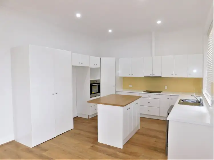 Fourth view of Homely house listing, 82 Victoria Parade, Bordertown SA 5268