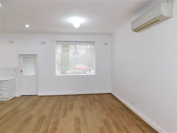 Fifth view of Homely house listing, 82 Victoria Parade, Bordertown SA 5268