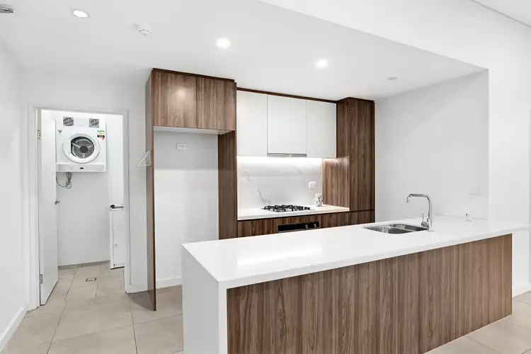 G03/98 Lakeside Parade, Jordan Springs NSW 2747