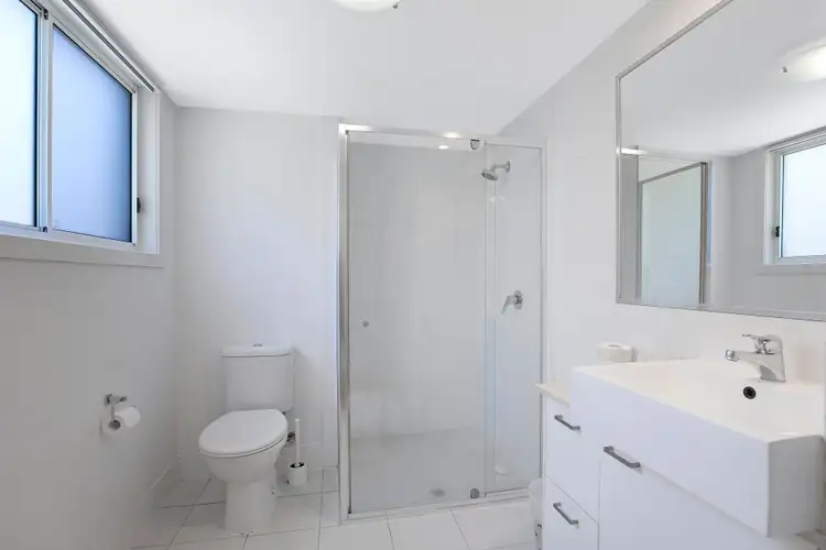 Sixth view of Homely unit listing, 3/16 Yeronga Street, Yeronga QLD 4104